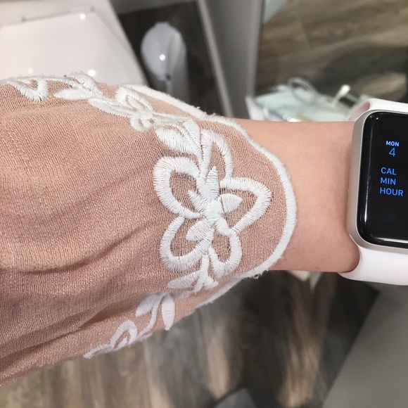 Peach off the shoulder shirt - Picture 2 of 3